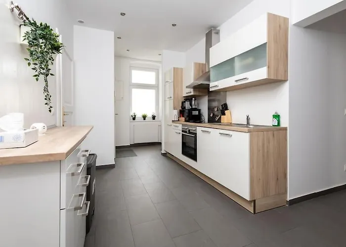 Orestaliving - 2br On The Danube Canal Διαμέρισμα