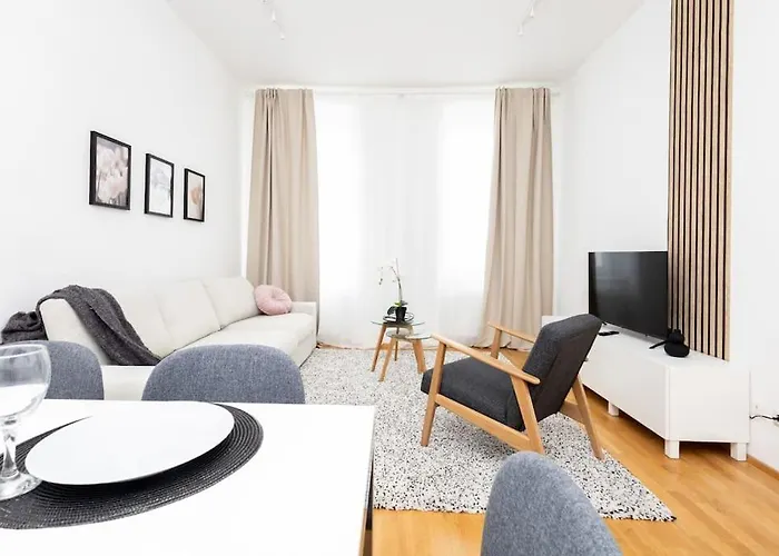 Διαμέρισμα Orestaliving - 2br On The Danube Canal